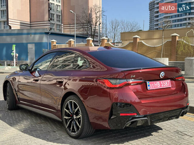 Красный БМВ i4, объемом двигателя 0 л и пробегом 46 тыс. км за 43900 $, фото 4 на Automoto.ua