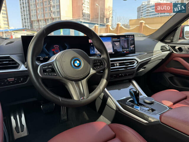 Красный БМВ i4, объемом двигателя 0 л и пробегом 46 тыс. км за 43900 $, фото 19 на Automoto.ua