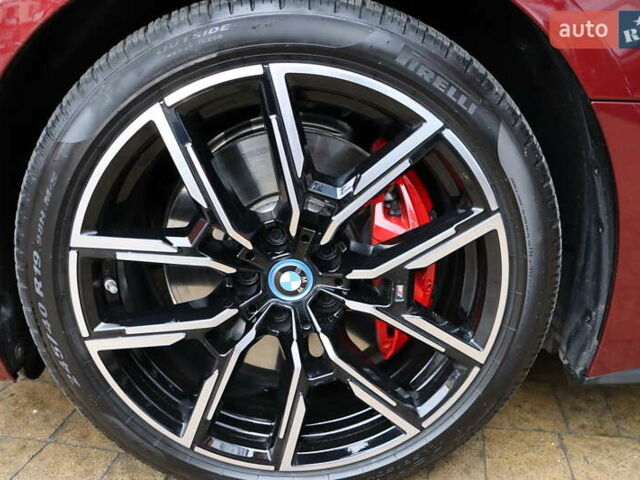 Червоний БМВ i4, об'ємом двигуна 0 л та пробігом 10 тис. км за 44900 $, фото 12 на Automoto.ua