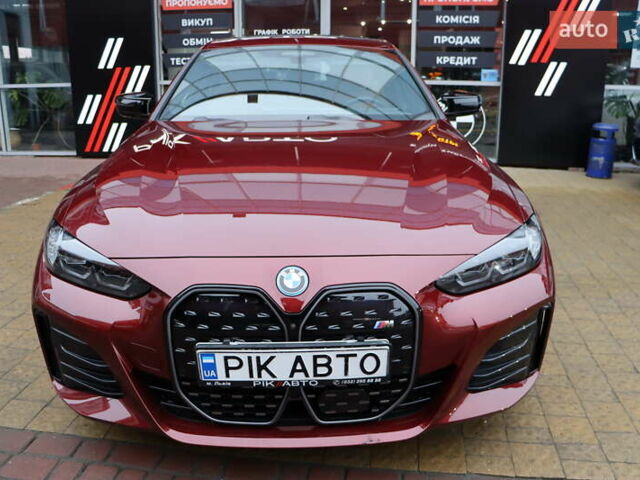 Червоний БМВ i4, об'ємом двигуна 0 л та пробігом 10 тис. км за 44900 $, фото 3 на Automoto.ua