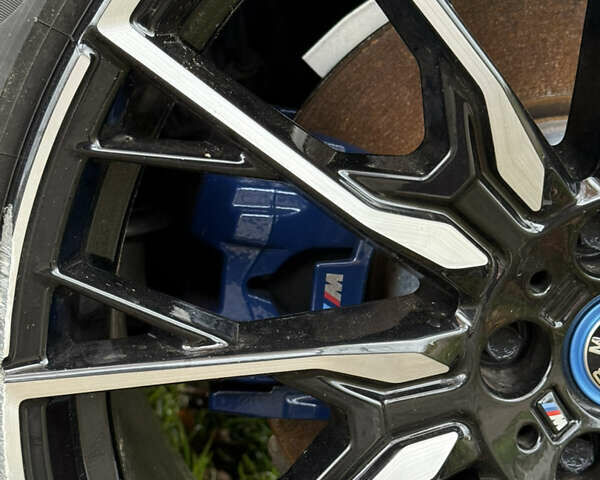 БМВ i4, объемом двигателя 0 л и пробегом 45 тыс. км за 27500 $, фото 8 на Automoto.ua