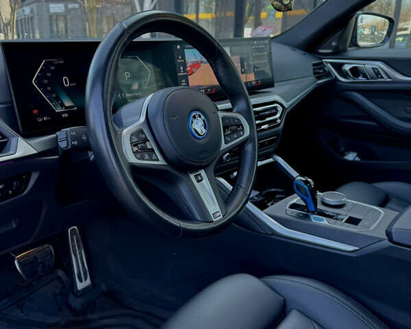 БМВ i4, объемом двигателя 0 л и пробегом 26 тыс. км за 37700 $, фото 4 на Automoto.ua