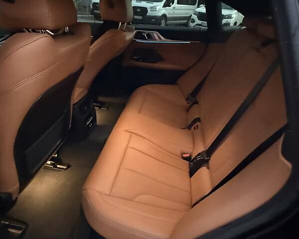 БМВ i4, объемом двигателя 0 л и пробегом 5 тыс. км за 41000 $, фото 14 на Automoto.ua