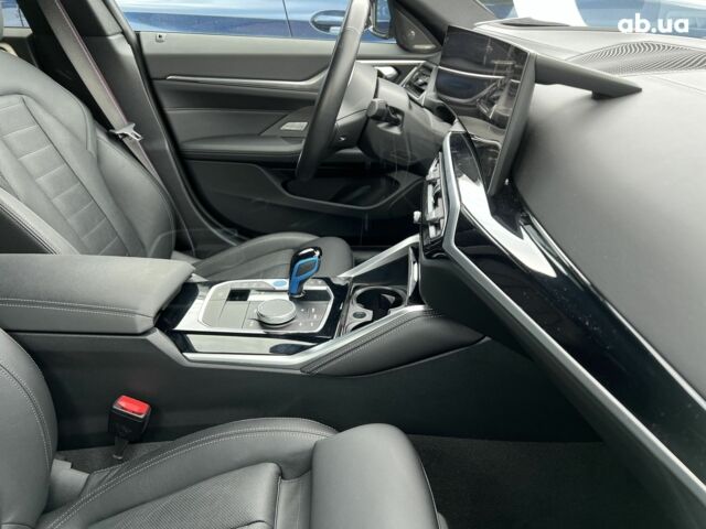 БМВ i4, объемом двигателя 0 л и пробегом 2 тыс. км за 79119 $, фото 35 на Automoto.ua