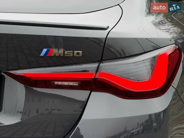 Сірий БМВ i4, об'ємом двигуна 0 л та пробігом 52 тис. км за 47999 $, фото 19 на Automoto.ua