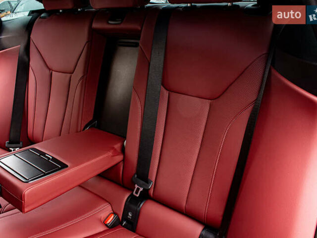 Серый БМВ i4, объемом двигателя 0 л и пробегом 15 тыс. км за 37900 $, фото 84 на Automoto.ua