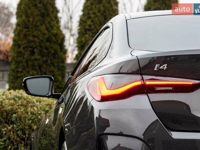 Серый БМВ i4, объемом двигателя 0 л и пробегом 15 тыс. км за 37900 $, фото 22 на Automoto.ua