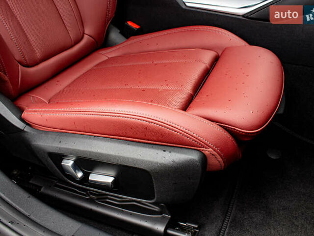 Серый БМВ i4, объемом двигателя 0 л и пробегом 15 тыс. км за 37900 $, фото 50 на Automoto.ua