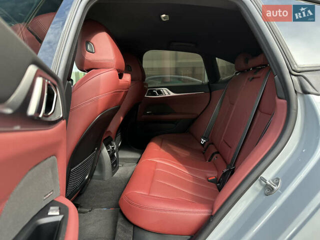 Серый БМВ i4, объемом двигателя 0 л и пробегом 73 тыс. км за 43700 $, фото 38 на Automoto.ua