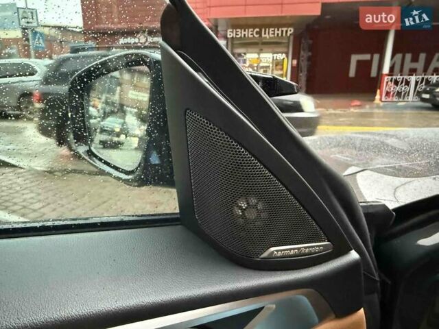 Серый БМВ i4, объемом двигателя 0 л и пробегом 47 тыс. км за 42900 $, фото 13 на Automoto.ua