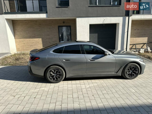 Серый БМВ i4, объемом двигателя 0 л и пробегом 20 тыс. км за 35500 $, фото 4 на Automoto.ua