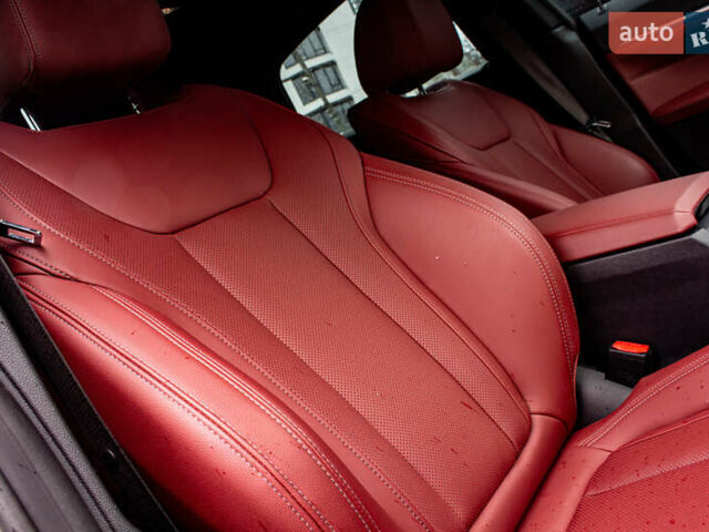 Серый БМВ i4, объемом двигателя 0 л и пробегом 15 тыс. км за 37900 $, фото 55 на Automoto.ua