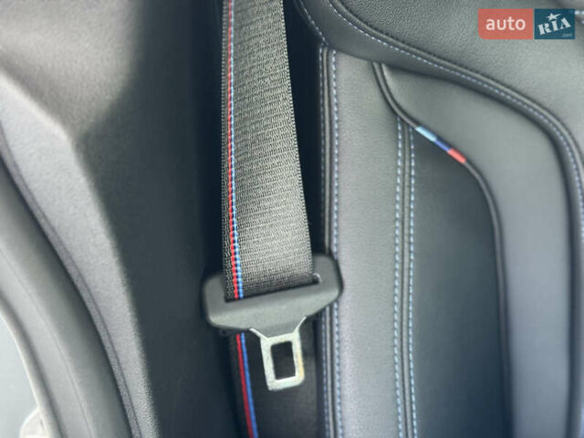 Серый БМВ i4, объемом двигателя 0 л и пробегом 28 тыс. км за 50500 $, фото 32 на Automoto.ua