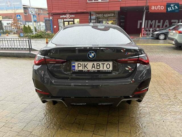 Серый БМВ i4, объемом двигателя 0 л и пробегом 47 тыс. км за 42900 $, фото 6 на Automoto.ua