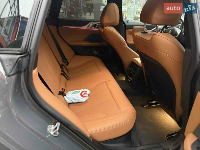 Серый БМВ i4, объемом двигателя 0 л и пробегом 47 тыс. км за 42900 $, фото 45 на Automoto.ua