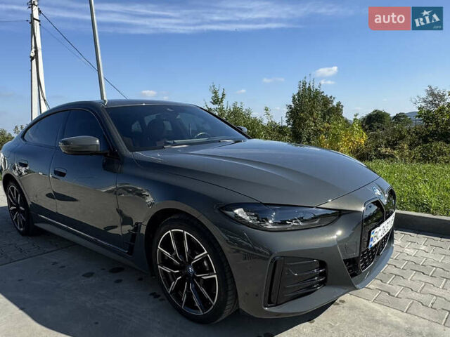 Серый БМВ i4, объемом двигателя 0 л и пробегом 18 тыс. км за 38400 $, фото 10 на Automoto.ua