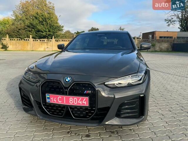 Серый БМВ i4, объемом двигателя 0 л и пробегом 22 тыс. км за 39500 $, фото 19 на Automoto.ua