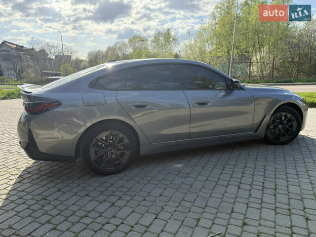 Серый БМВ i4, объемом двигателя 0 л и пробегом 26 тыс. км за 41499 $, фото 22 на Automoto.ua