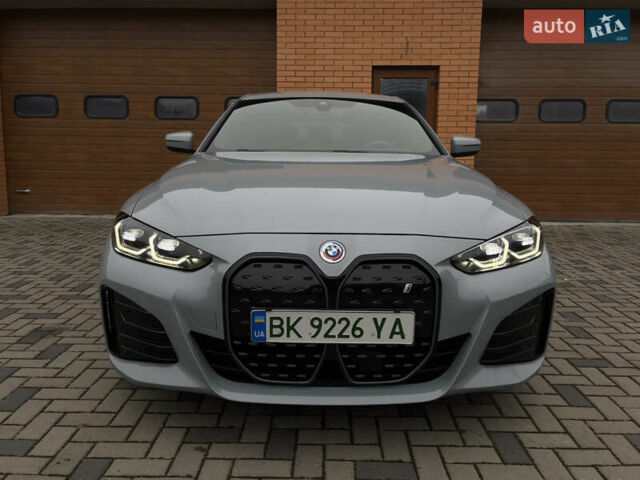 Серый БМВ i4, объемом двигателя 0 л и пробегом 79 тыс. км за 37800 $, фото 15 на Automoto.ua
