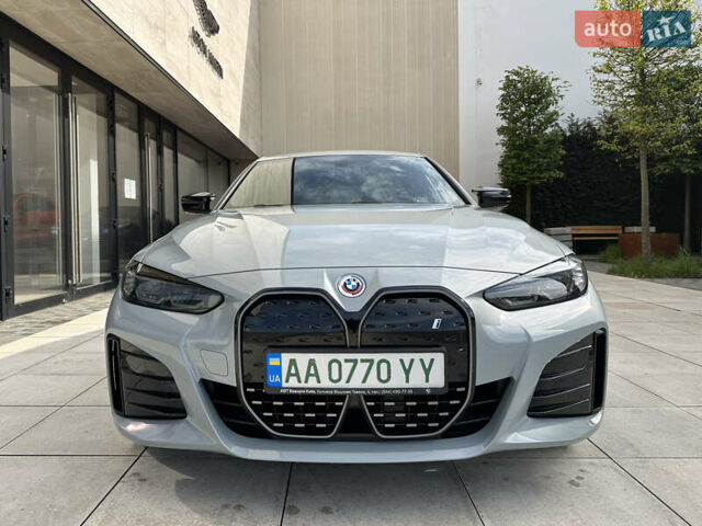 Серый БМВ i4, объемом двигателя 0 л и пробегом 73 тыс. км за 43700 $, фото 3 на Automoto.ua