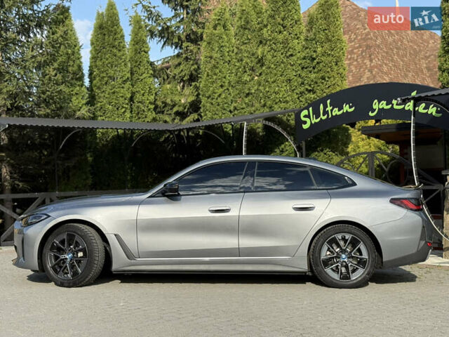 Серый БМВ i4, объемом двигателя 0 л и пробегом 26 тыс. км за 41499 $, фото 13 на Automoto.ua