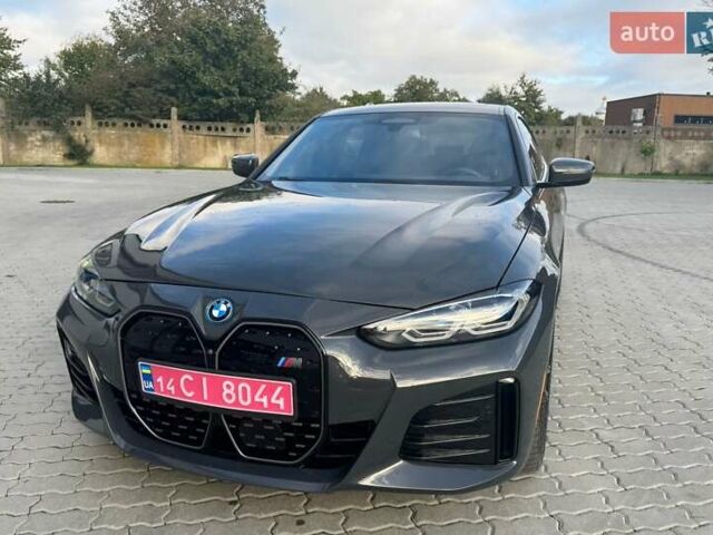 Серый БМВ i4, объемом двигателя 0 л и пробегом 22 тыс. км за 39500 $, фото 1 на Automoto.ua