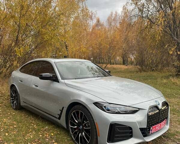 Сірий БМВ i4, об'ємом двигуна 0 л та пробігом 32 тис. км за 41800 $, фото 1 на Automoto.ua