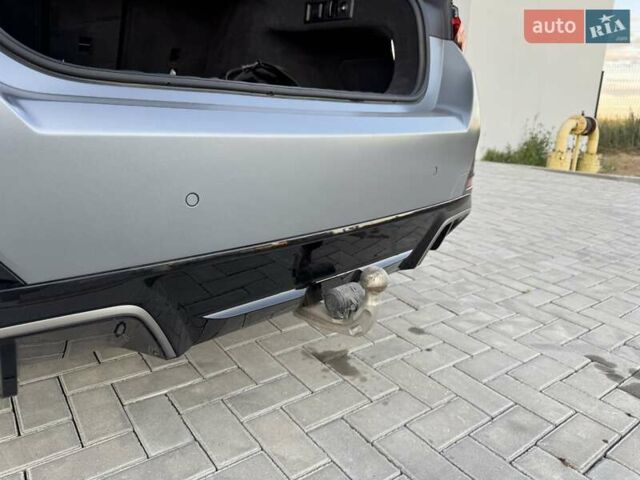 Серый БМВ i4, объемом двигателя 0 л и пробегом 40 тыс. км за 47000 $, фото 37 на Automoto.ua