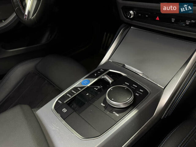 Серый БМВ i4, объемом двигателя 0 л и пробегом 46 тыс. км за 45500 $, фото 6 на Automoto.ua