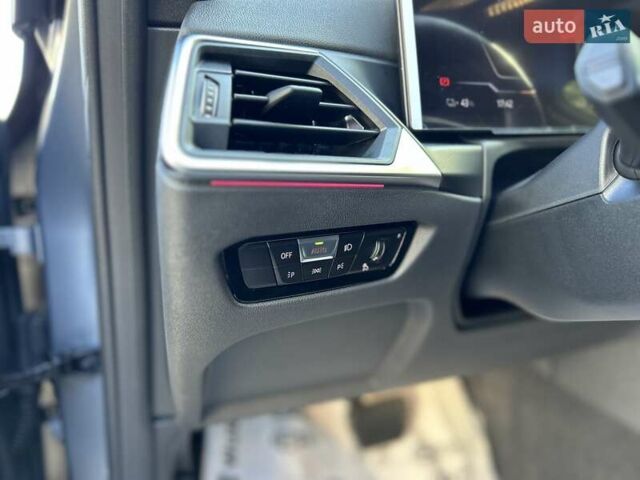 Серый БМВ i4, объемом двигателя 0 л и пробегом 7 тыс. км за 37000 $, фото 45 на Automoto.ua