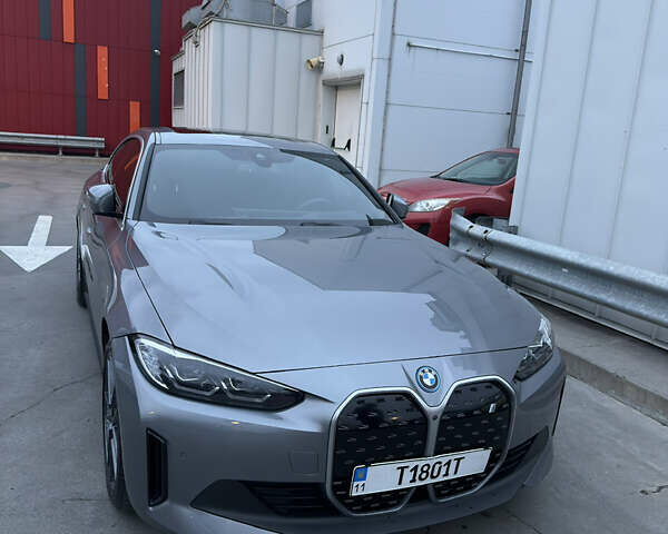 Сірий БМВ i4, об'ємом двигуна 0 л та пробігом 14 тис. км за 37400 $, фото 1 на Automoto.ua