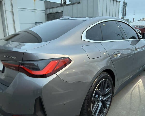 Сірий БМВ i4, об'ємом двигуна 0 л та пробігом 14 тис. км за 37400 $, фото 13 на Automoto.ua