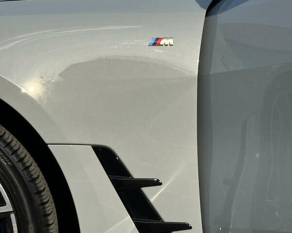 Серый БМВ i4, объемом двигателя 0 л и пробегом 4 тыс. км за 45000 $, фото 11 на Automoto.ua