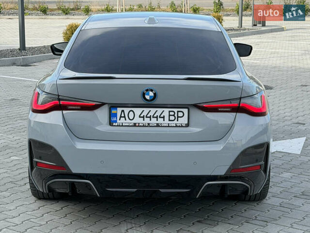 Серый БМВ i4, объемом двигателя 0 л и пробегом 92 тыс. км за 40000 $, фото 7 на Automoto.ua