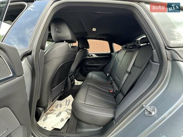 Серый БМВ i4, объемом двигателя 0 л и пробегом 7 тыс. км за 37000 $, фото 11 на Automoto.ua