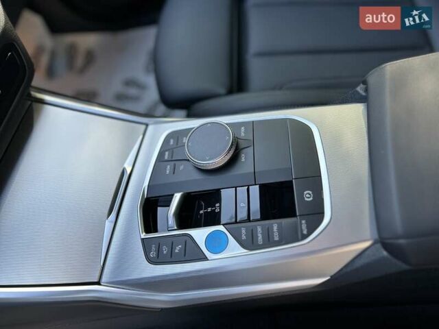 Серый БМВ i4, объемом двигателя 0 л и пробегом 7 тыс. км за 37000 $, фото 43 на Automoto.ua