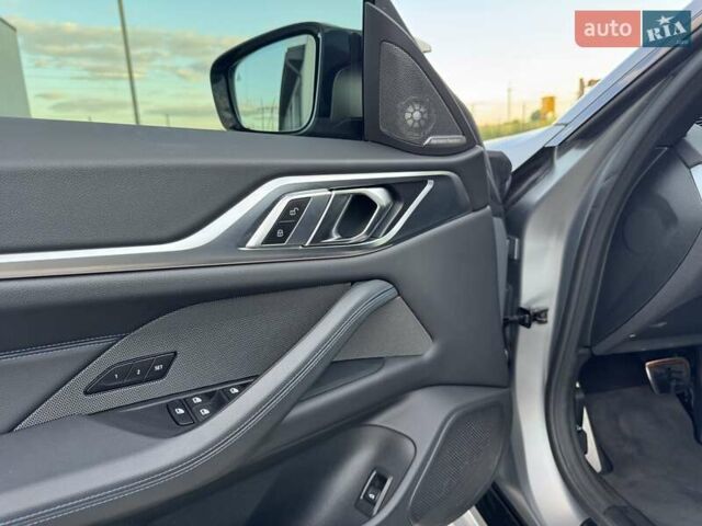 Серый БМВ i4, объемом двигателя 0 л и пробегом 40 тыс. км за 47000 $, фото 10 на Automoto.ua