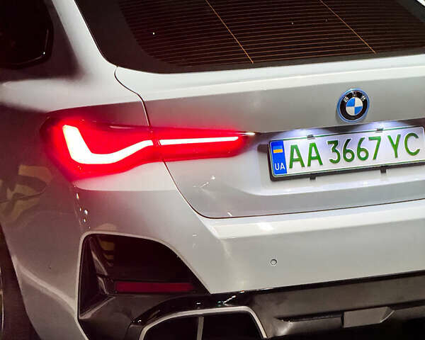 Серый БМВ i4, объемом двигателя 0 л и пробегом 6 тыс. км за 42000 $, фото 26 на Automoto.ua