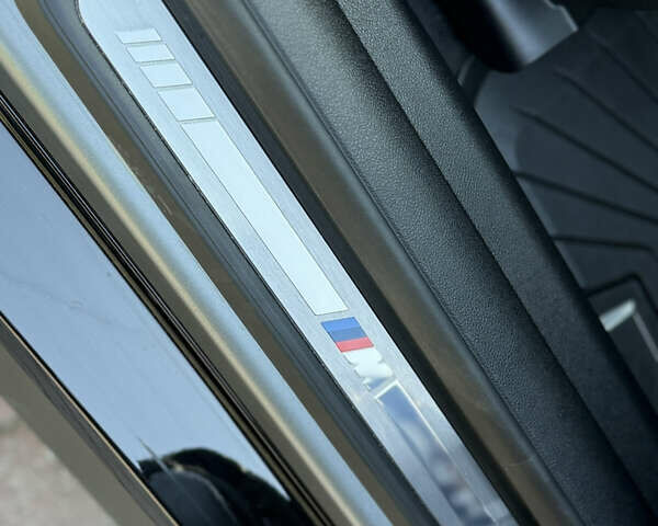 Серый БМВ i4, объемом двигателя 0 л и пробегом 4 тыс. км за 46900 $, фото 31 на Automoto.ua