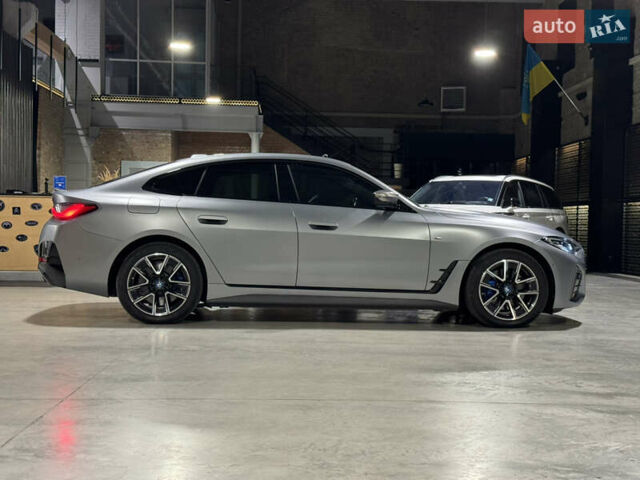 Серый БМВ i4, объемом двигателя 0 л и пробегом 46 тыс. км за 45500 $, фото 18 на Automoto.ua
