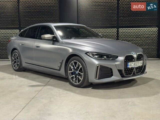 Серый БМВ i4, объемом двигателя 0 л и пробегом 46 тыс. км за 45500 $, фото 1 на Automoto.ua