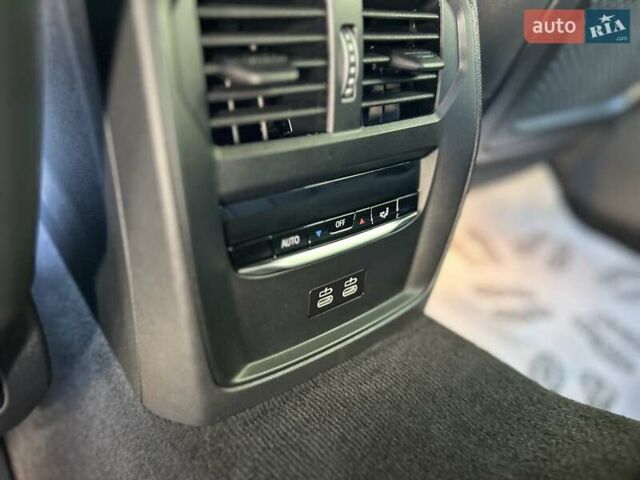 Серый БМВ i4, объемом двигателя 0 л и пробегом 7 тыс. км за 37000 $, фото 42 на Automoto.ua