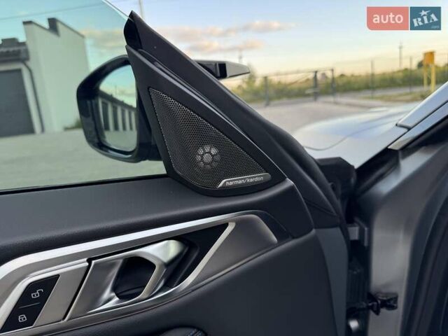 Серый БМВ i4, объемом двигателя 0 л и пробегом 40 тыс. км за 47000 $, фото 11 на Automoto.ua