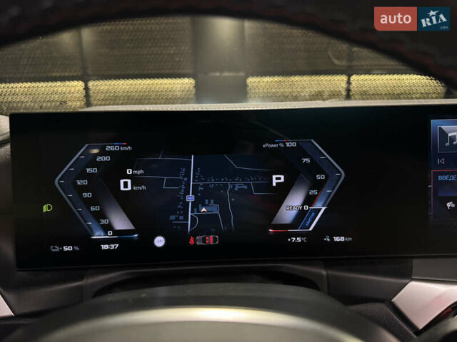 Серый БМВ i4, объемом двигателя 0 л и пробегом 46 тыс. км за 45500 $, фото 22 на Automoto.ua