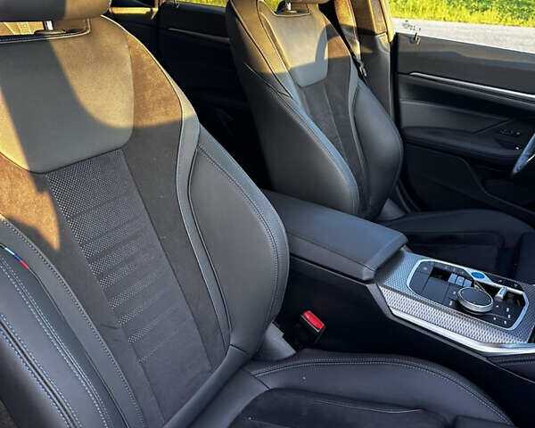 Серый БМВ i4, объемом двигателя 0 л и пробегом 31 тыс. км за 51290 $, фото 11 на Automoto.ua