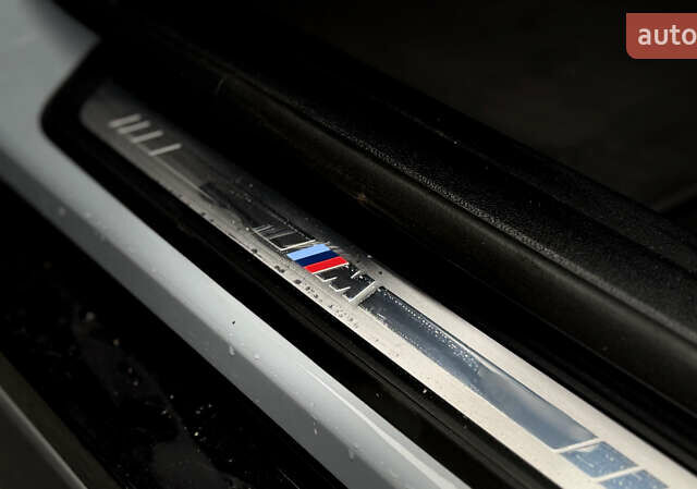 Серый БМВ i4, объемом двигателя 0 л и пробегом 11 тыс. км за 47500 $, фото 13 на Automoto.ua