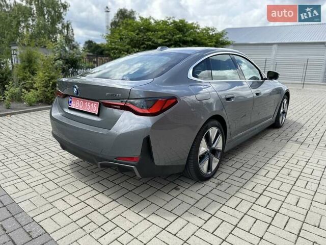 Серый БМВ i4, объемом двигателя 0 л и пробегом 7 тыс. км за 37000 $, фото 4 на Automoto.ua