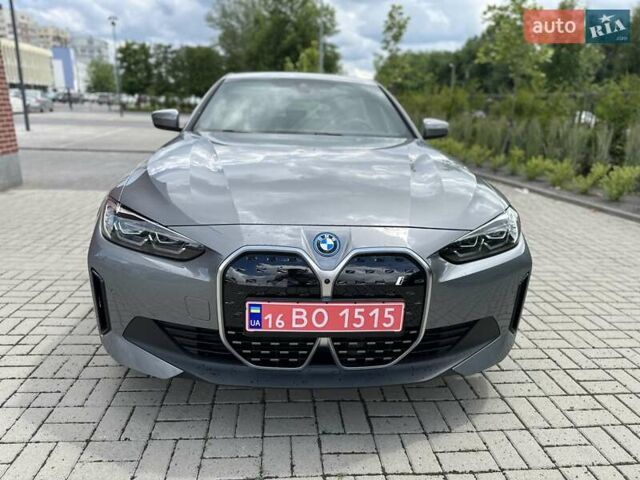Серый БМВ i4, объемом двигателя 0 л и пробегом 7 тыс. км за 34000 $, фото 1 на Automoto.ua
