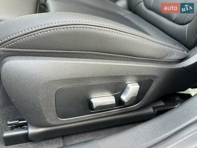 Серый БМВ i4, объемом двигателя 0 л и пробегом 7 тыс. км за 34000 $, фото 20 на Automoto.ua