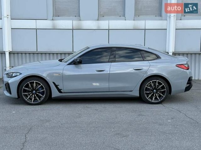 Серый БМВ i4, объемом двигателя 0 л и пробегом 30 тыс. км за 60000 $, фото 2 на Automoto.ua